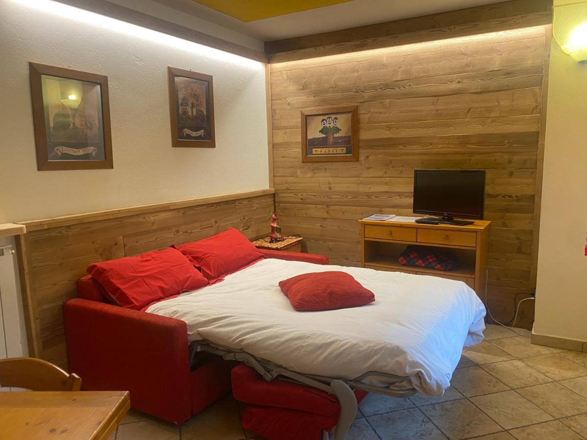 Baita Arianna Apartment Colle Colle Sestriere Екстериор снимка